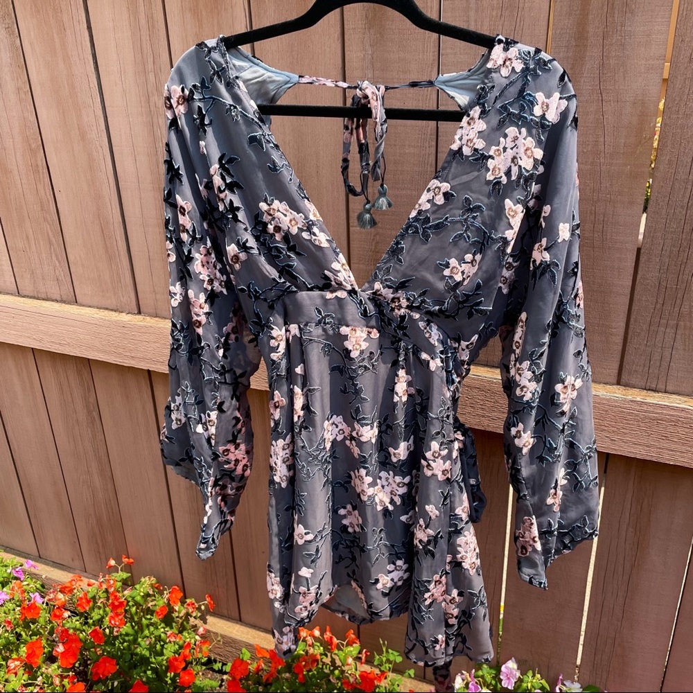 Skylar + Madison Long Sleeve Mini Dress, large